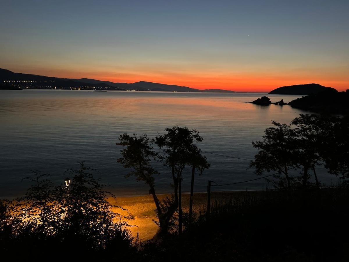 Kallithea Nea Iraklitsa Buitenkant foto