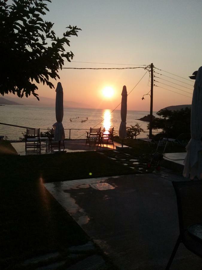 Kallithea Nea Iraklitsa Buitenkant foto